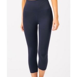 ZYIA High Rise Crop Legging Navy Sz4